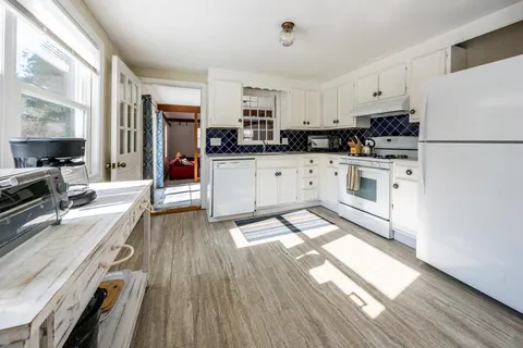 $1,299,000 | 74 Robbins Circle, Dennis, MA 02638