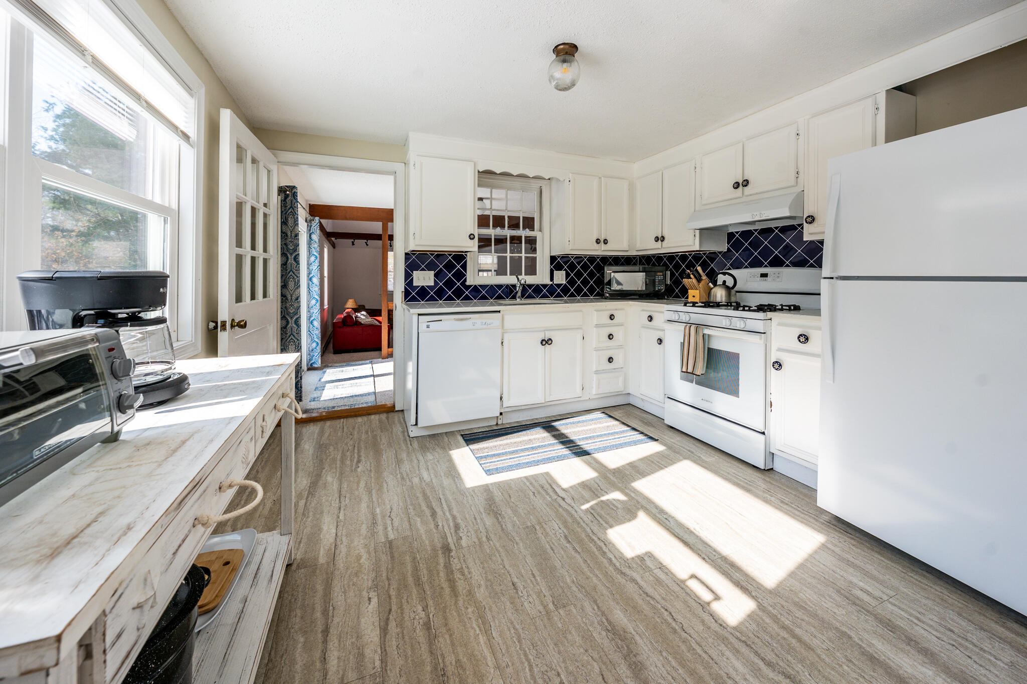 74 Robbins Circle Dennis, MA 02638 - Photo 12 of 44 74 ROBBINS KITCHEN 3