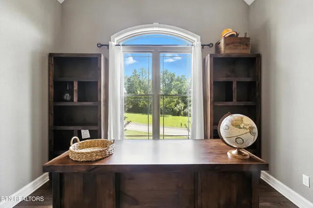 $699,900 | 157 Danielle Court, Harrogate, TN 37752