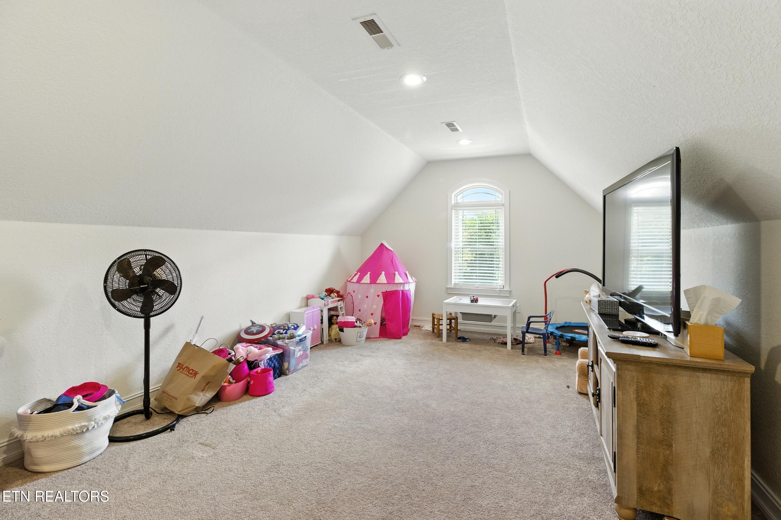 157 Danielle Court Harrogate, TN 37752 - Photo 32 of 46 IMG_9415