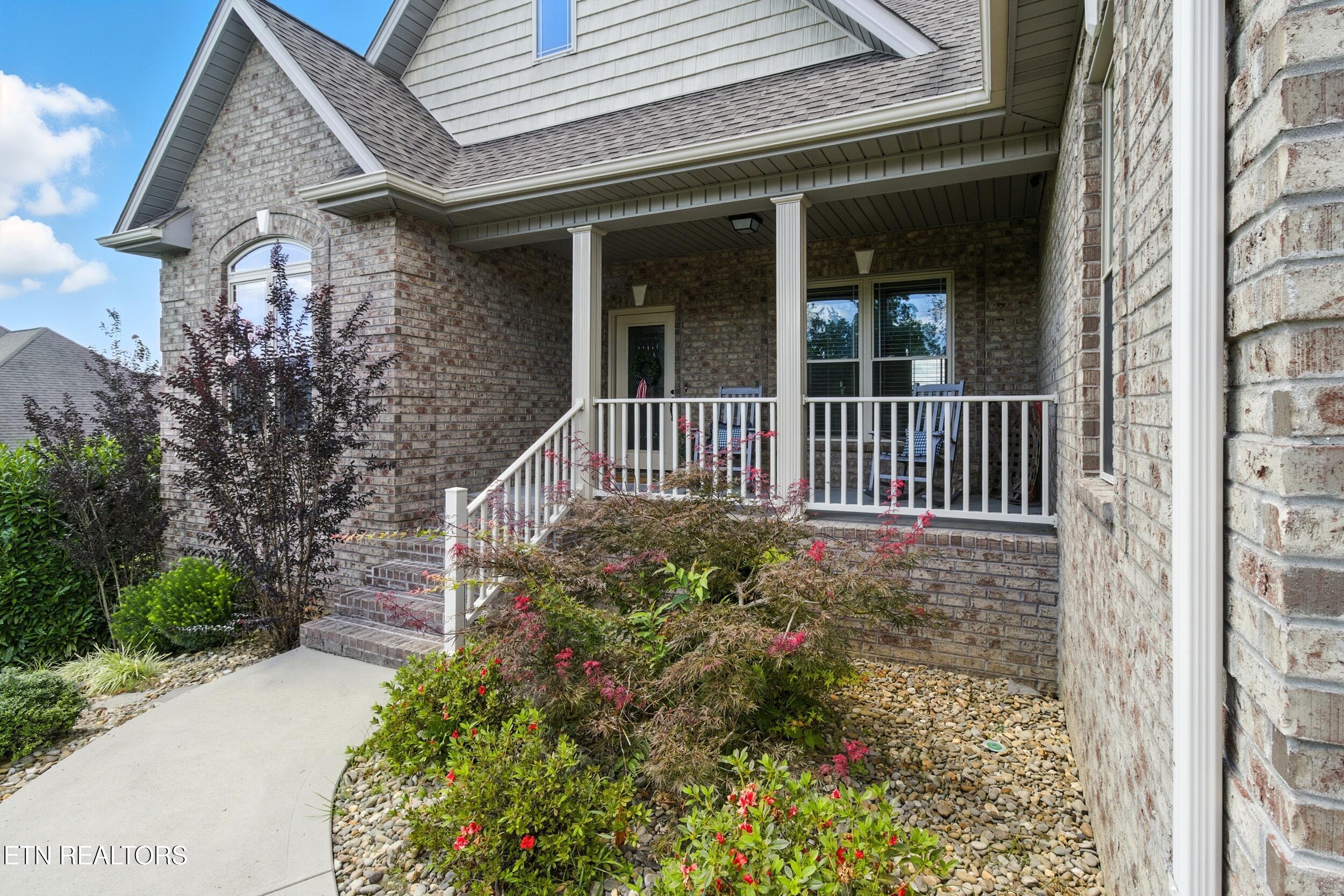 157 Danielle Court Harrogate, TN 37752 - Photo 4 of 46 IMG_9498