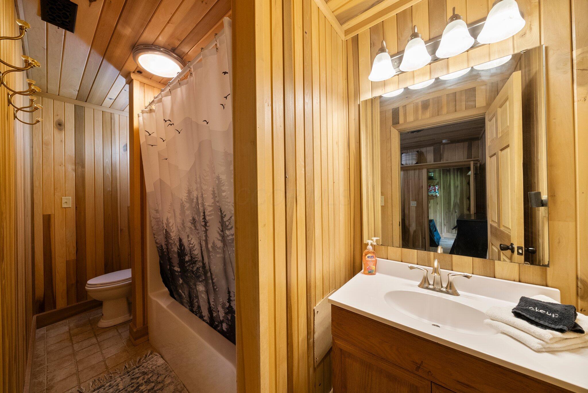 18156 Thompson Ridge Road Laurelville, OH 43135 - Photo 64 of 92 DSC04616