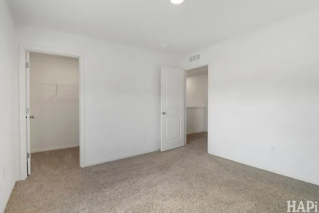 $394,900 | 2029 Magnolia Lane, Wonder Lake, IL 60097