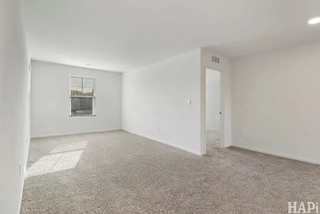 $394,900 | 2029 Magnolia Lane, Wonder Lake, IL 60097