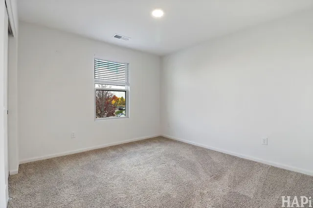 $394,900 | 2029 Magnolia Lane, Wonder Lake, IL 60097