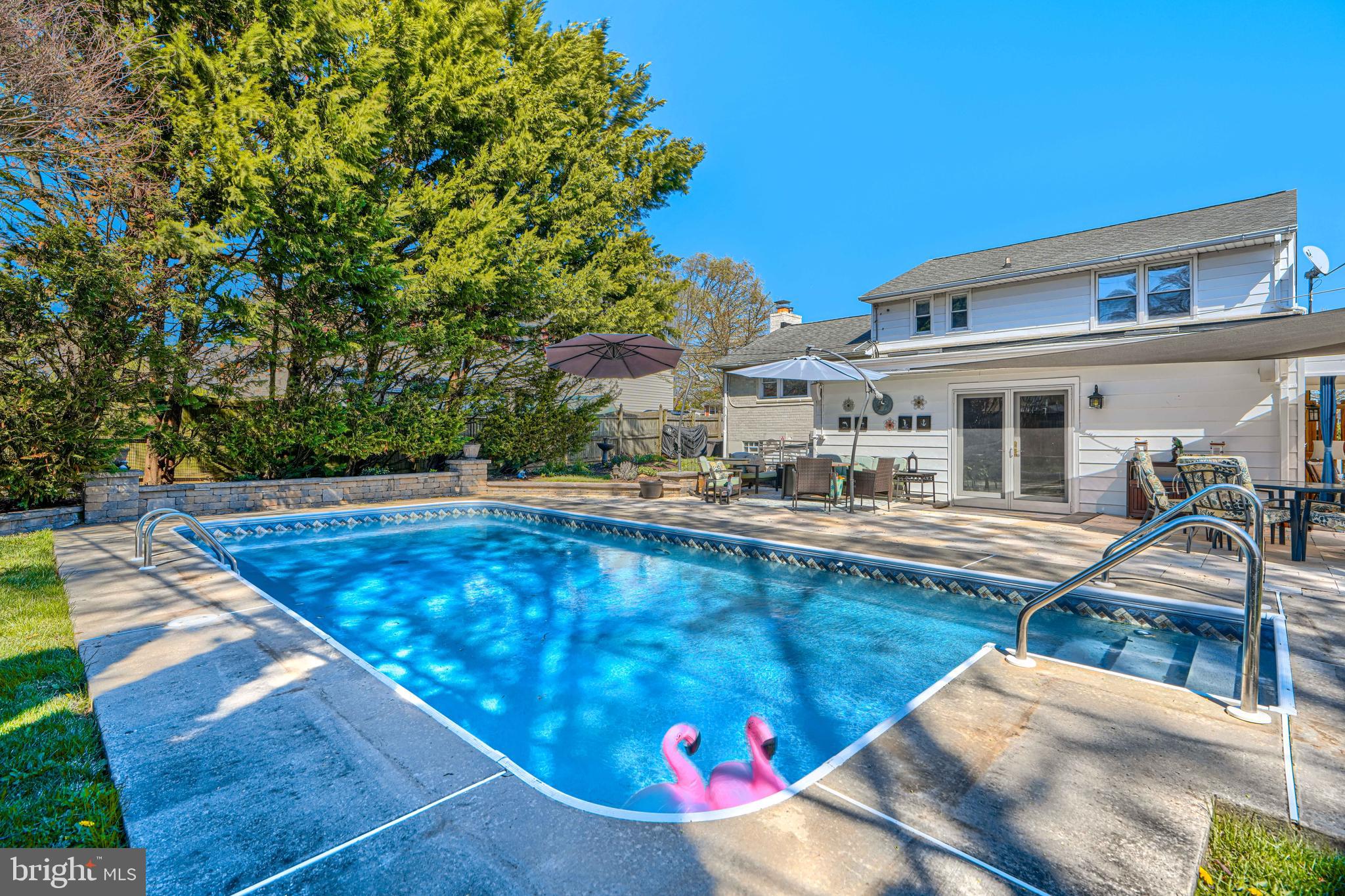 2118 Eastridge Road Lutherville-Timonium, MD 21093 - Photo 40 of 49 a swimming pool with outdoor view
