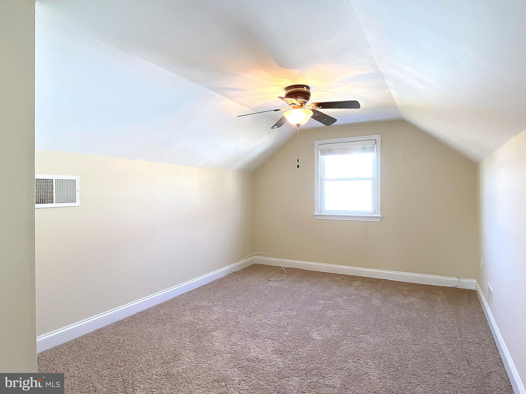 2103 North Rolling Road Baltimore, MD 21244 - Photo 33 of 44