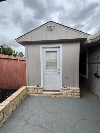 $2,200 | 5631 Bear Meadow Lane, Katy, TX 77449
