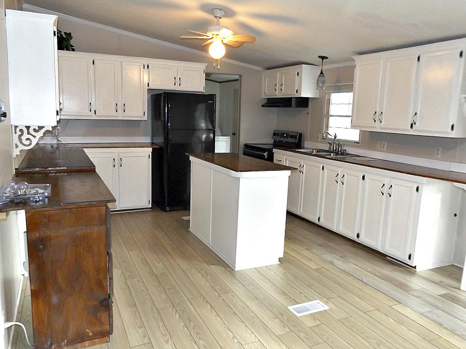 287 Anderson Road Johnson City, TN 37601 - Photo 9 of 19 DSCF7802777