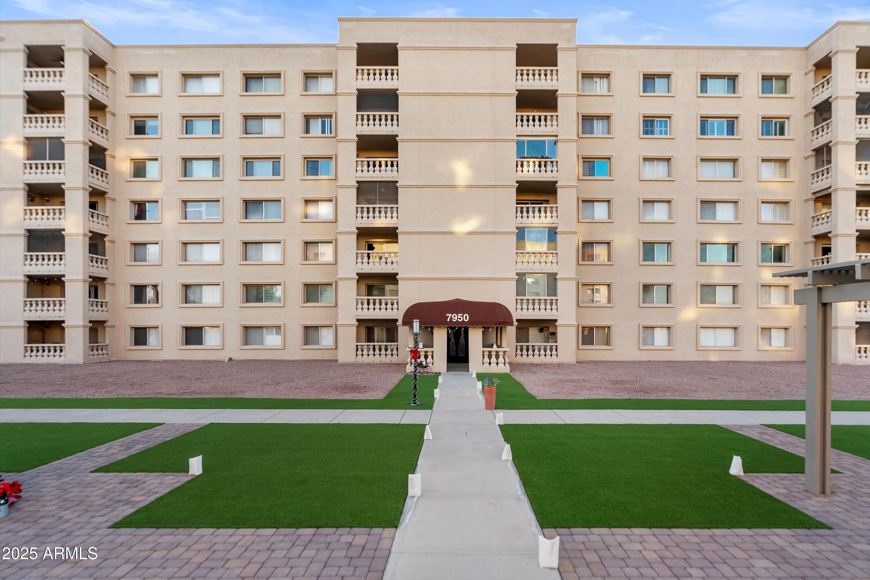 7950 East Camelback Road, Unit 404 Scottsdale, AZ 85251 - Photo 20 of 30 Building 28