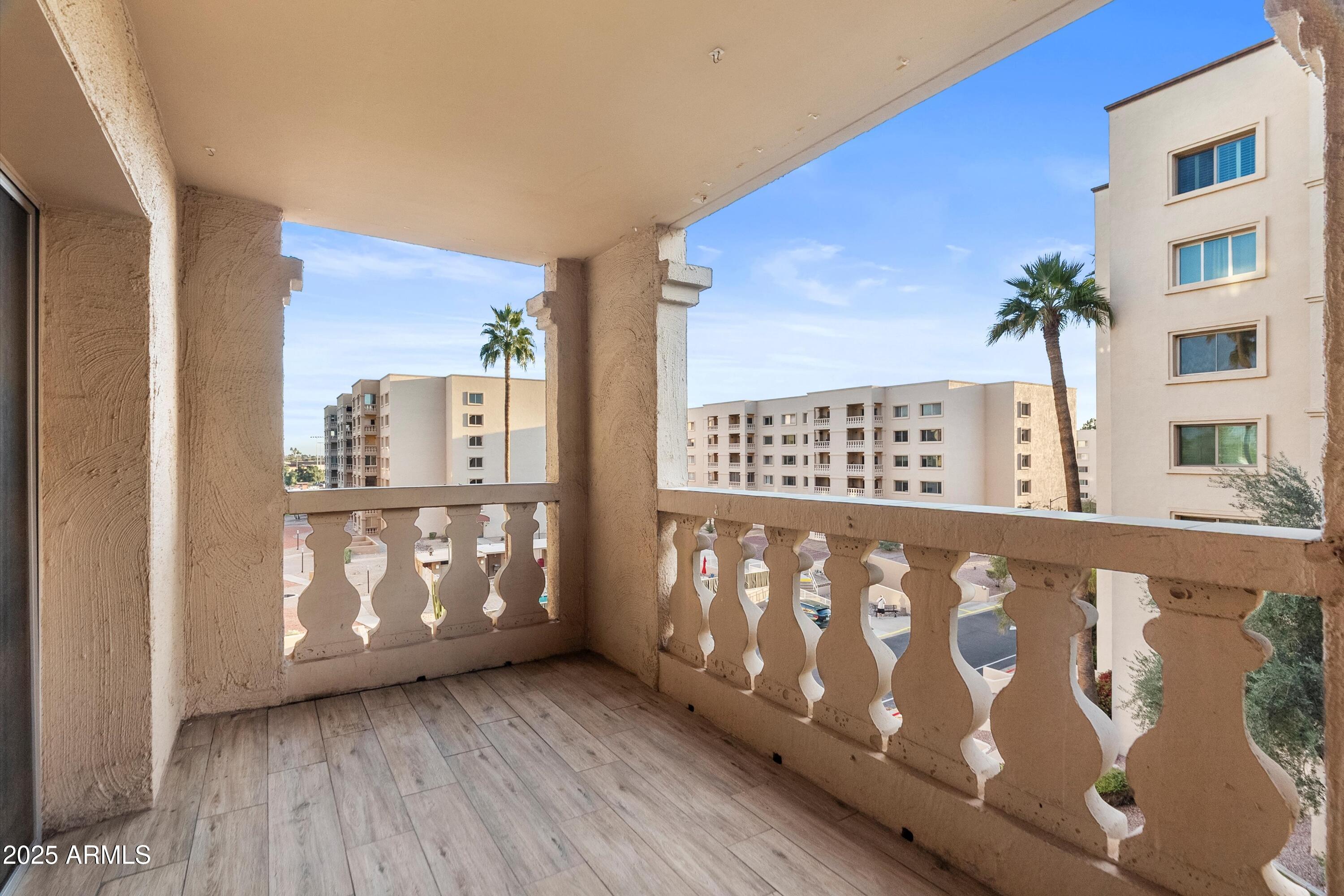 7950 East Camelback Road, Unit 404 Scottsdale, AZ 85251 - Photo 9 of 30 Private Balcony