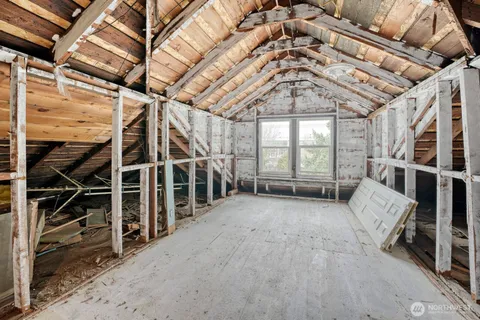 $299,950 | 732 5th Avenue North, Kent, WA 98032