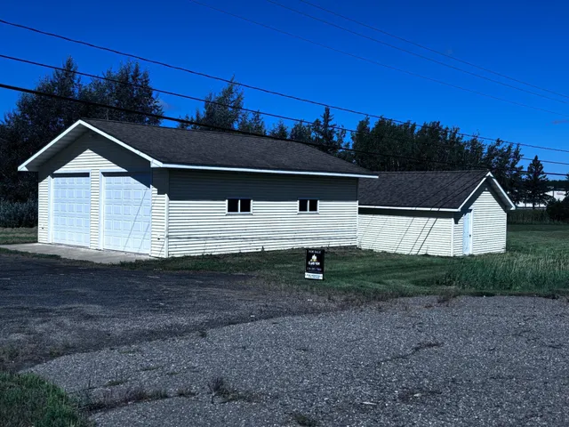 $109,900 | 3905 Highway 11, International Falls, MN 56649