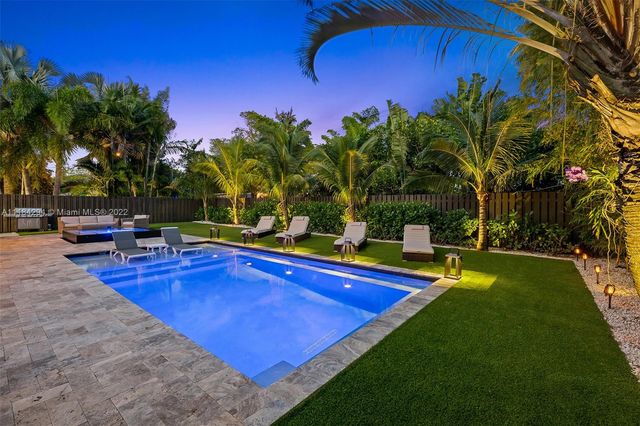 $1,475,000 | 2410 Northeast 8th Avenue, Wilton Manors, FL 33305