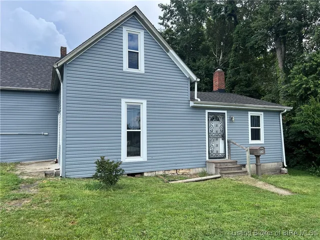 $79,000 | 404 East Mulberry Street, Salem, IN 47167
