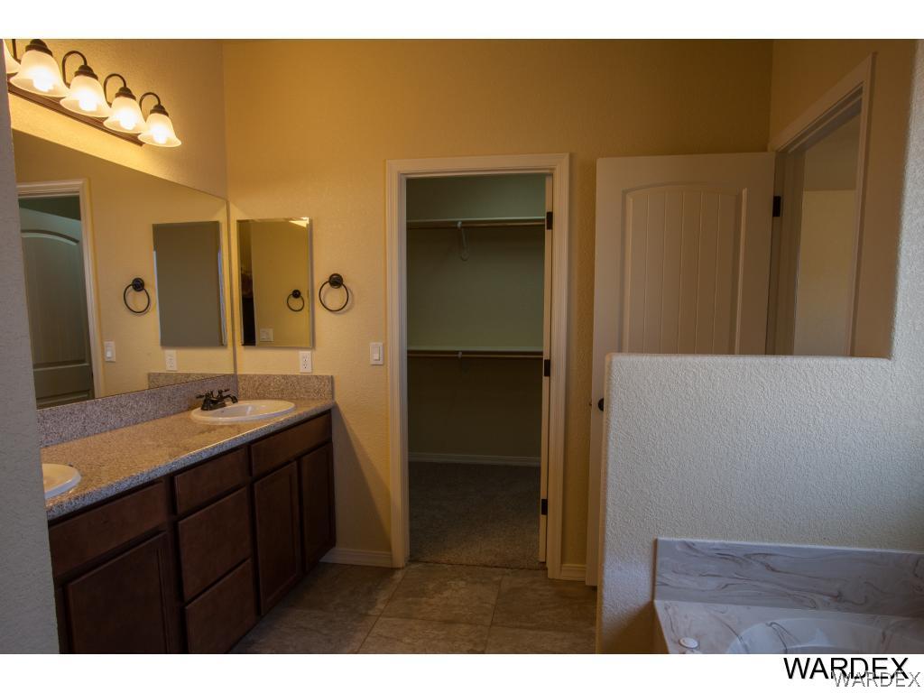 3339 Roma Road Kingman, AZ 86401 - Photo 8 of 12 Gallery Image 8