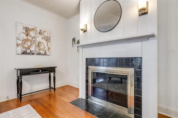 $2,300 | 3824 Birchman Avenue, Fort Worth, TX 76107