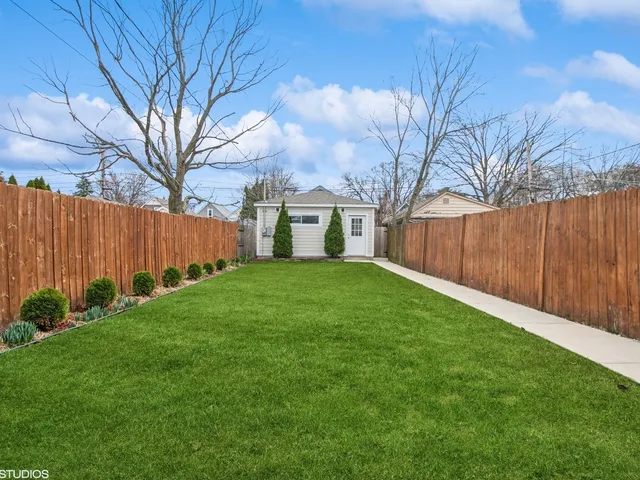 $4,750 | 1025 Dewey Avenue, Evanston, IL 60202