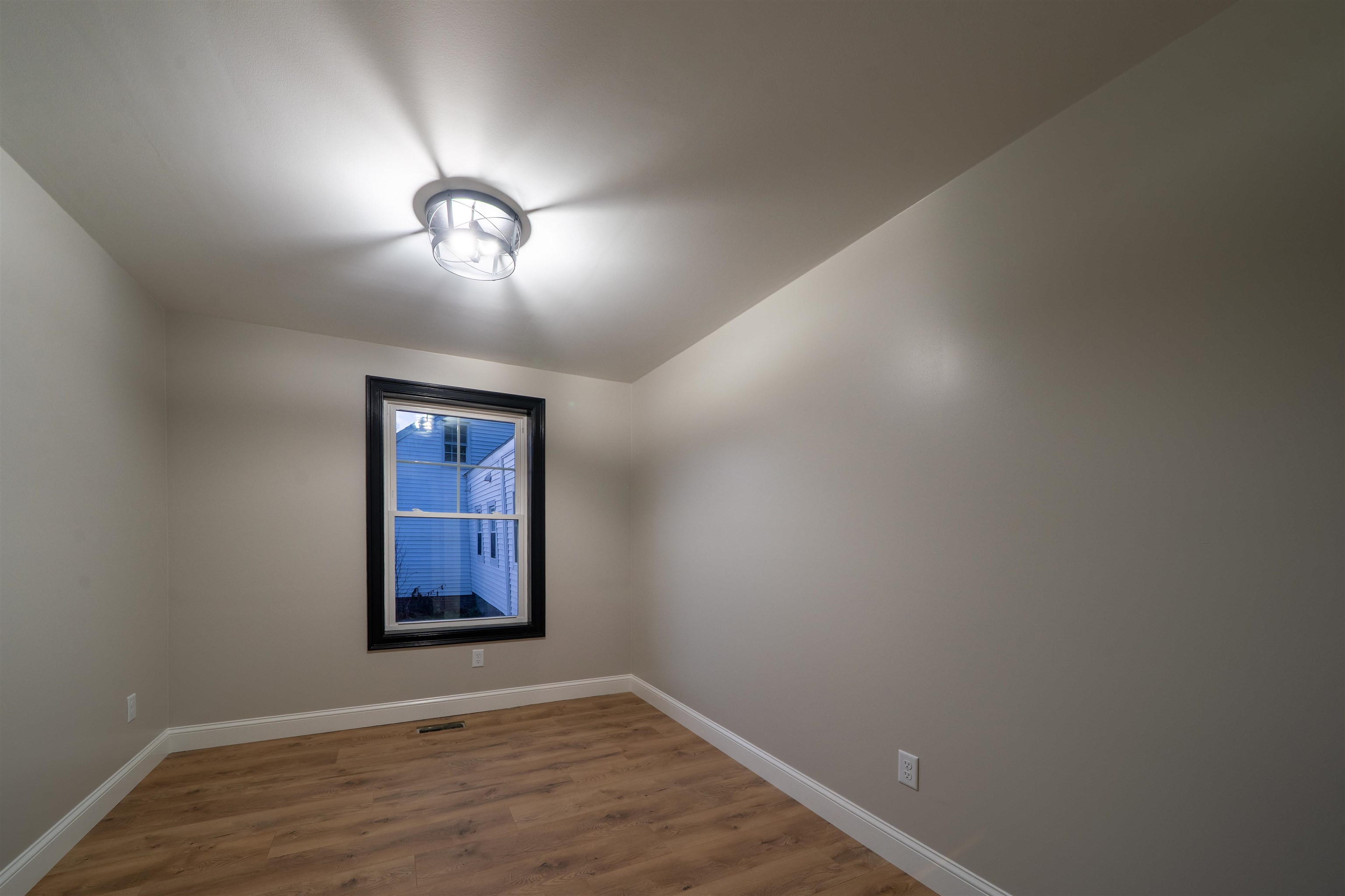 50 B Linden Street Exeter, NH 03833 - Photo 29 of 39