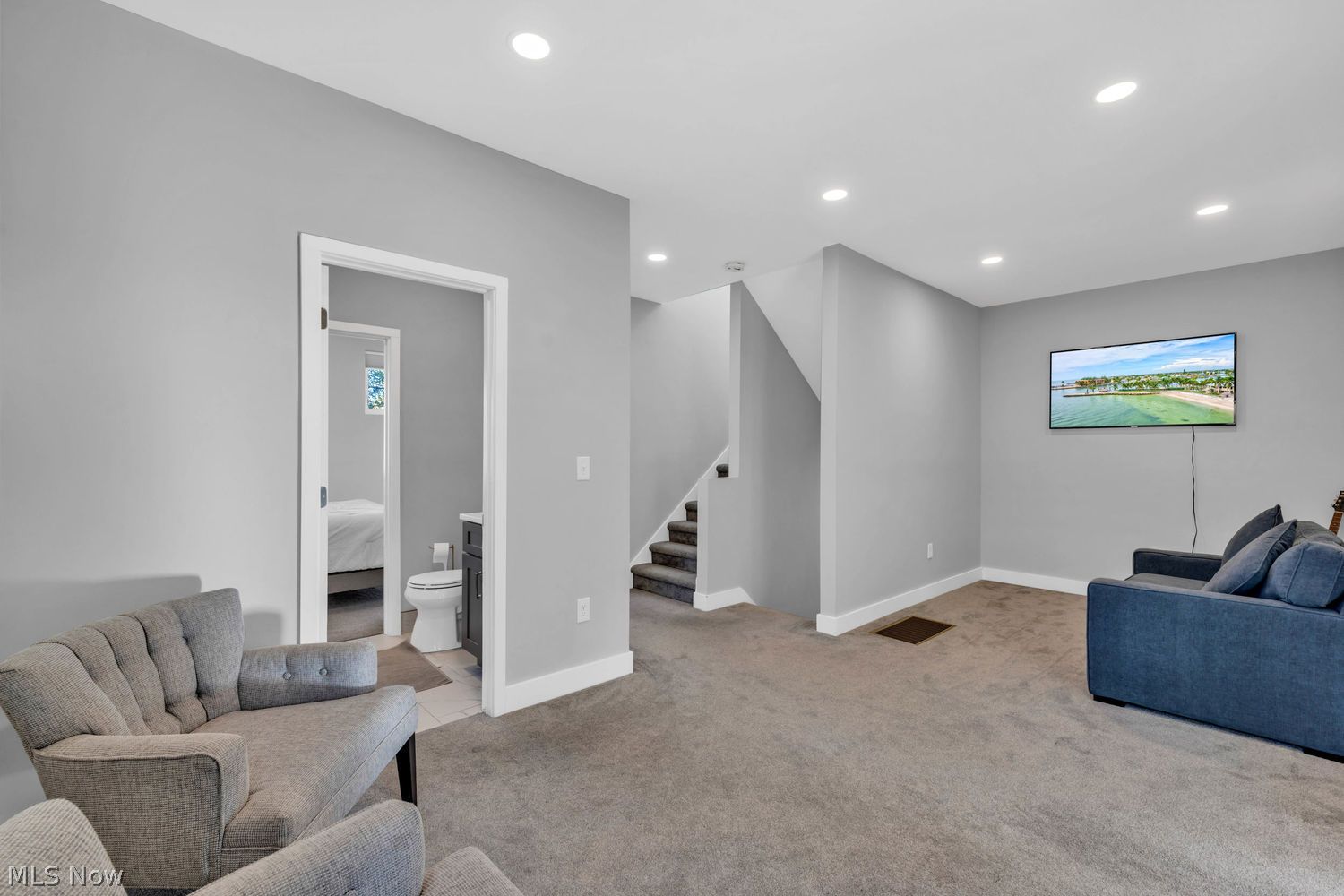 2702 Bridge Avenue Cleveland, OH 44113 - Photo 30 of 39