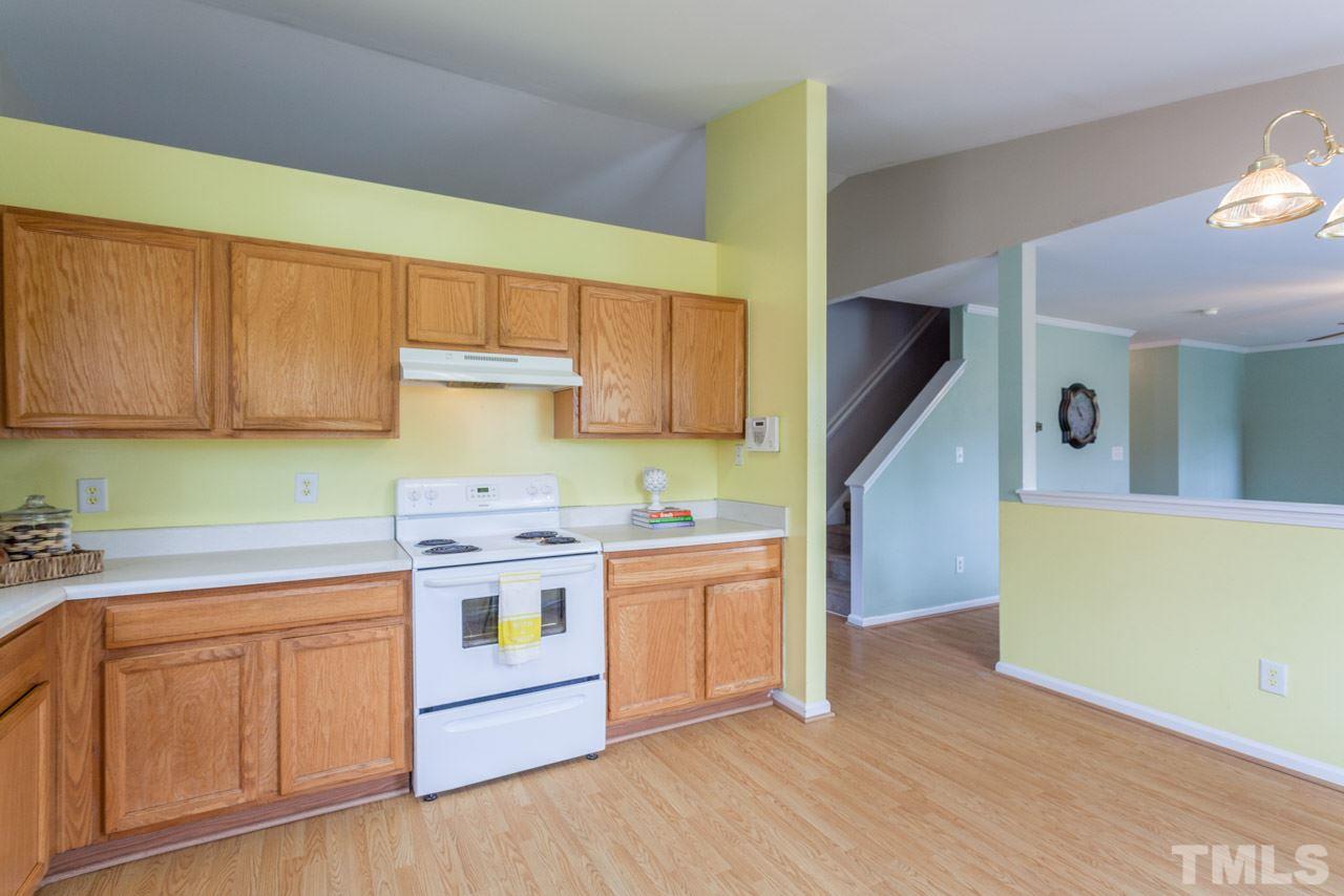 3676 Watkins Ridge Court Raleigh, NC 27616 - Photo 8 of 20