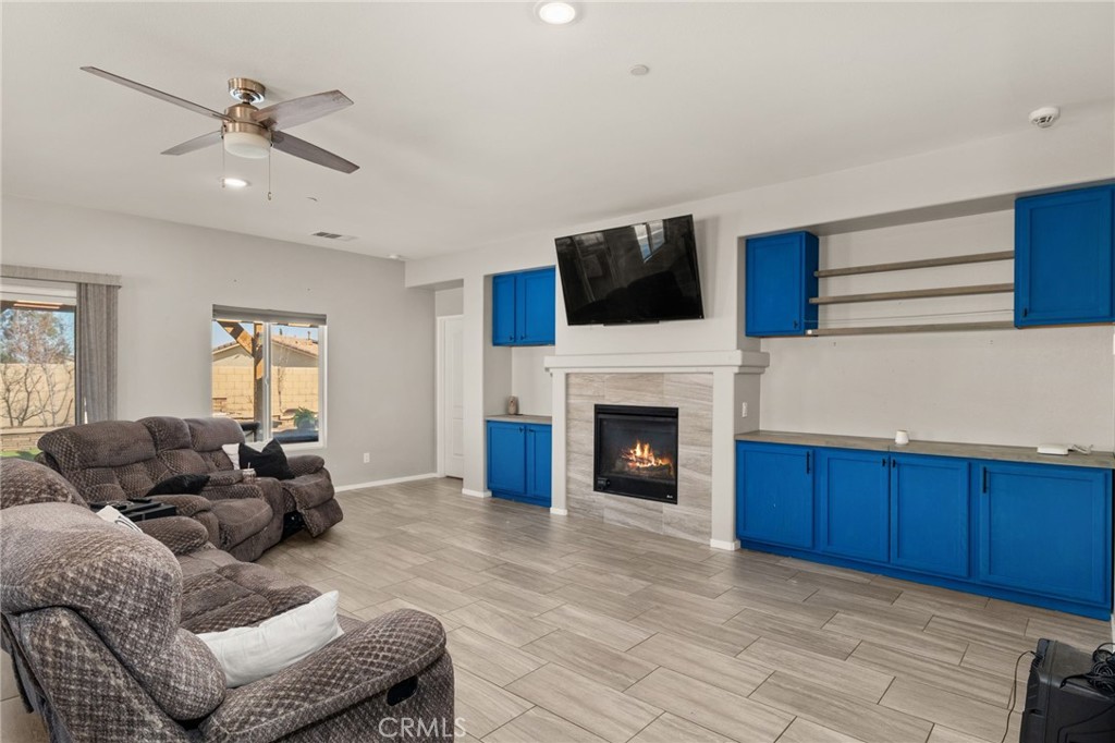 13374 Luna Road Victorville, CA 92392 - Photo 12 of 33