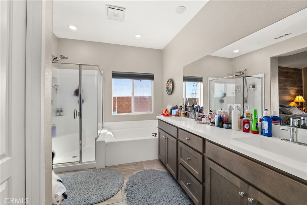 13374 Luna Road Victorville, CA 92392 - Photo 26 of 33