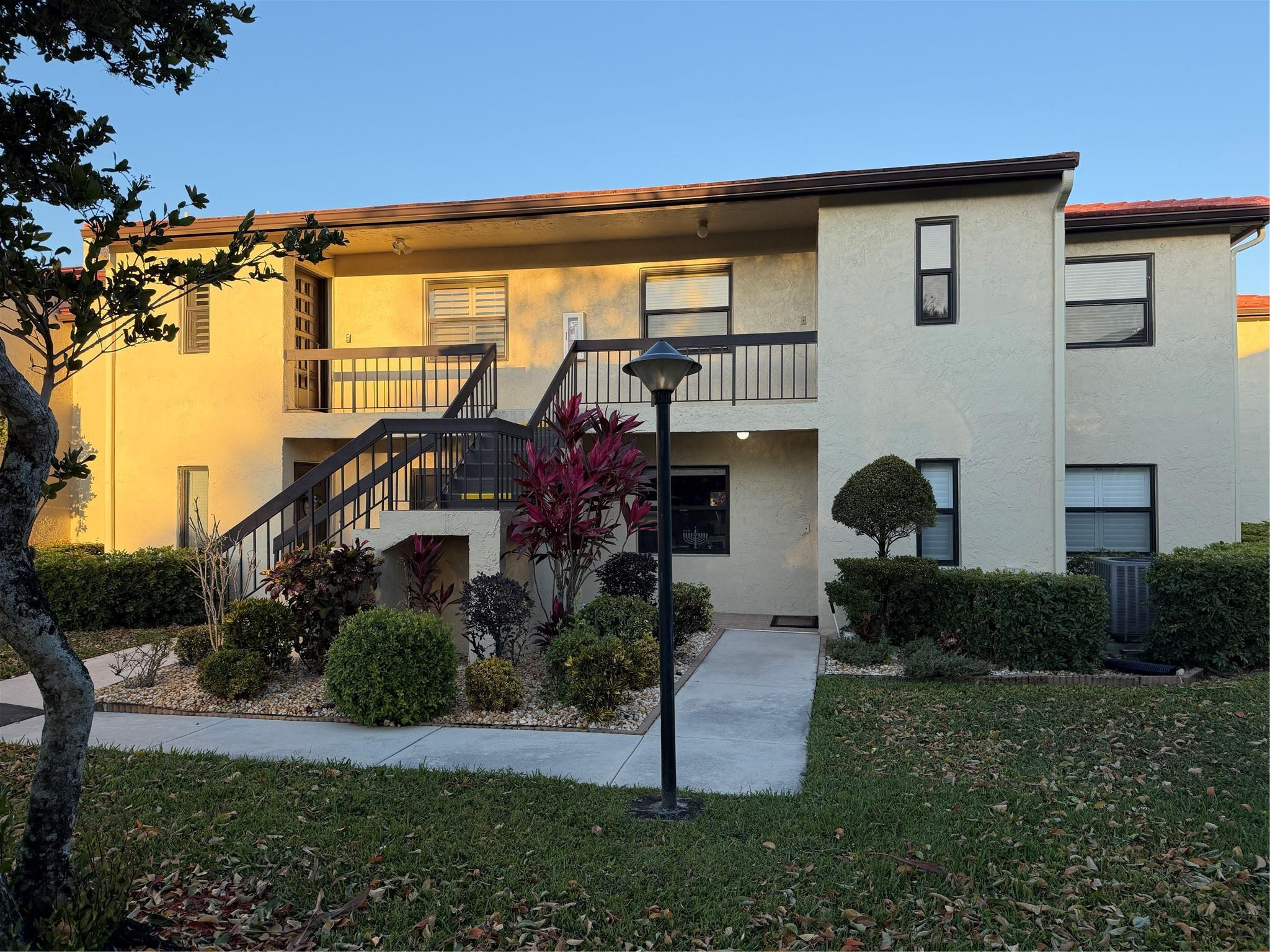 21217 Lago Circle, Unit 6J Boca Raton, FL 33433 - Photo 1 of 23 Photo 1