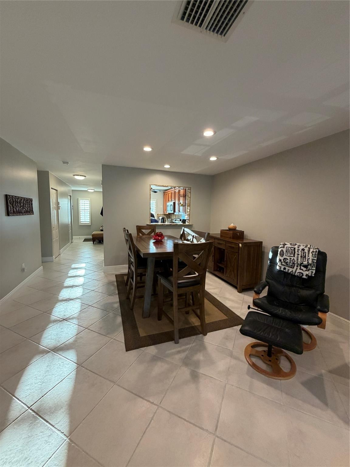 21217 Lago Circle, Unit 6J Boca Raton, FL 33433 - Photo 10 of 23 Photo 10