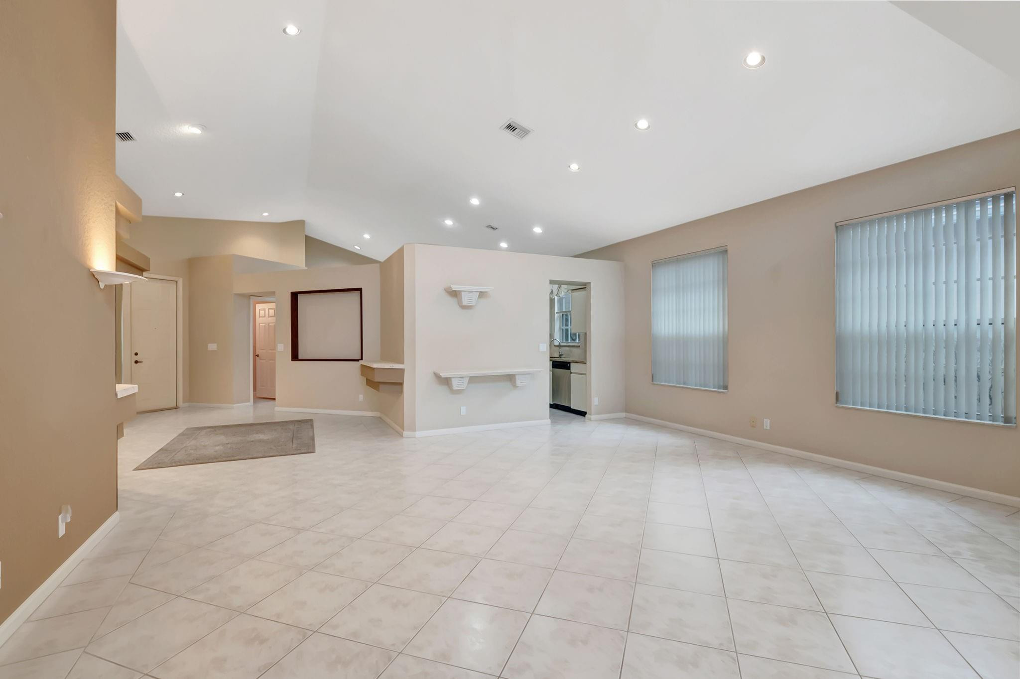 11081 Springbrook Circle Boynton Beach, FL 33437 - Photo 12 of 46 Photo 12