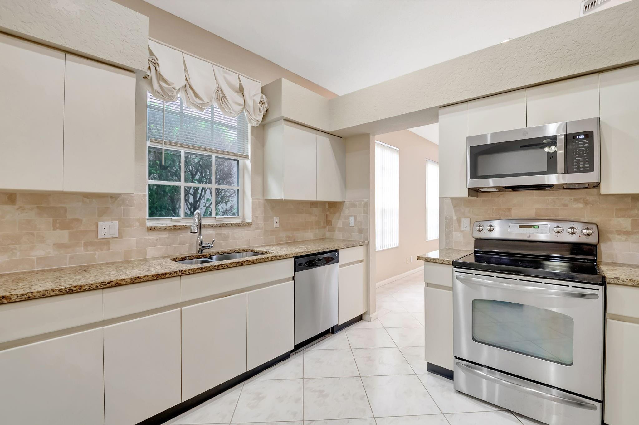 11081 Springbrook Circle Boynton Beach, FL 33437 - Photo 22 of 46 Photo 22