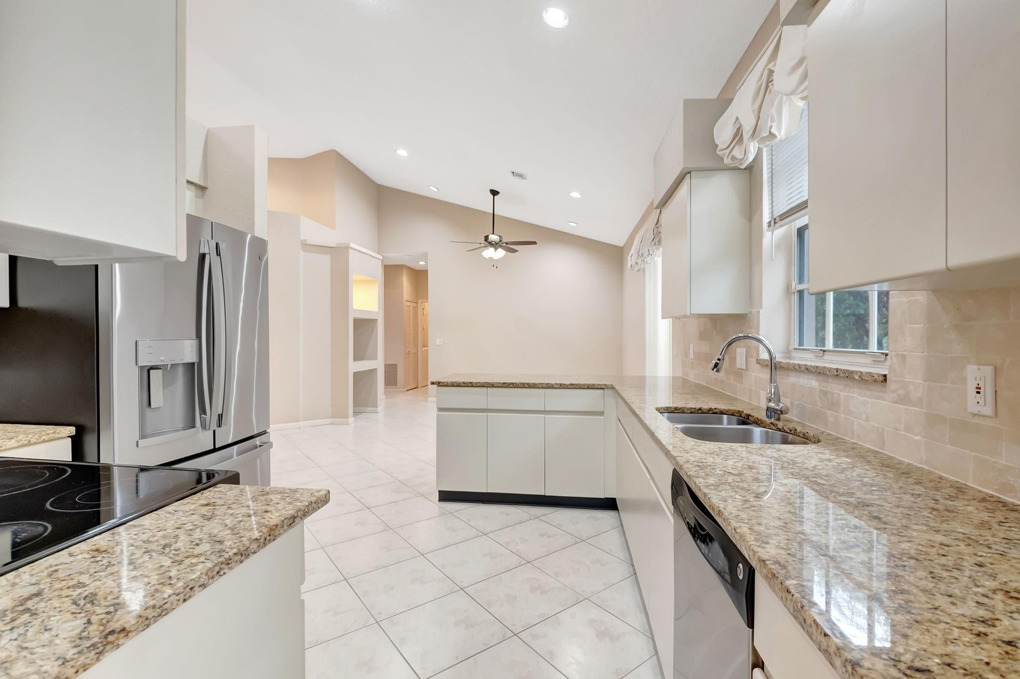 11081 Springbrook Circle Boynton Beach, FL 33437 - Photo 24 of 46 Photo 24