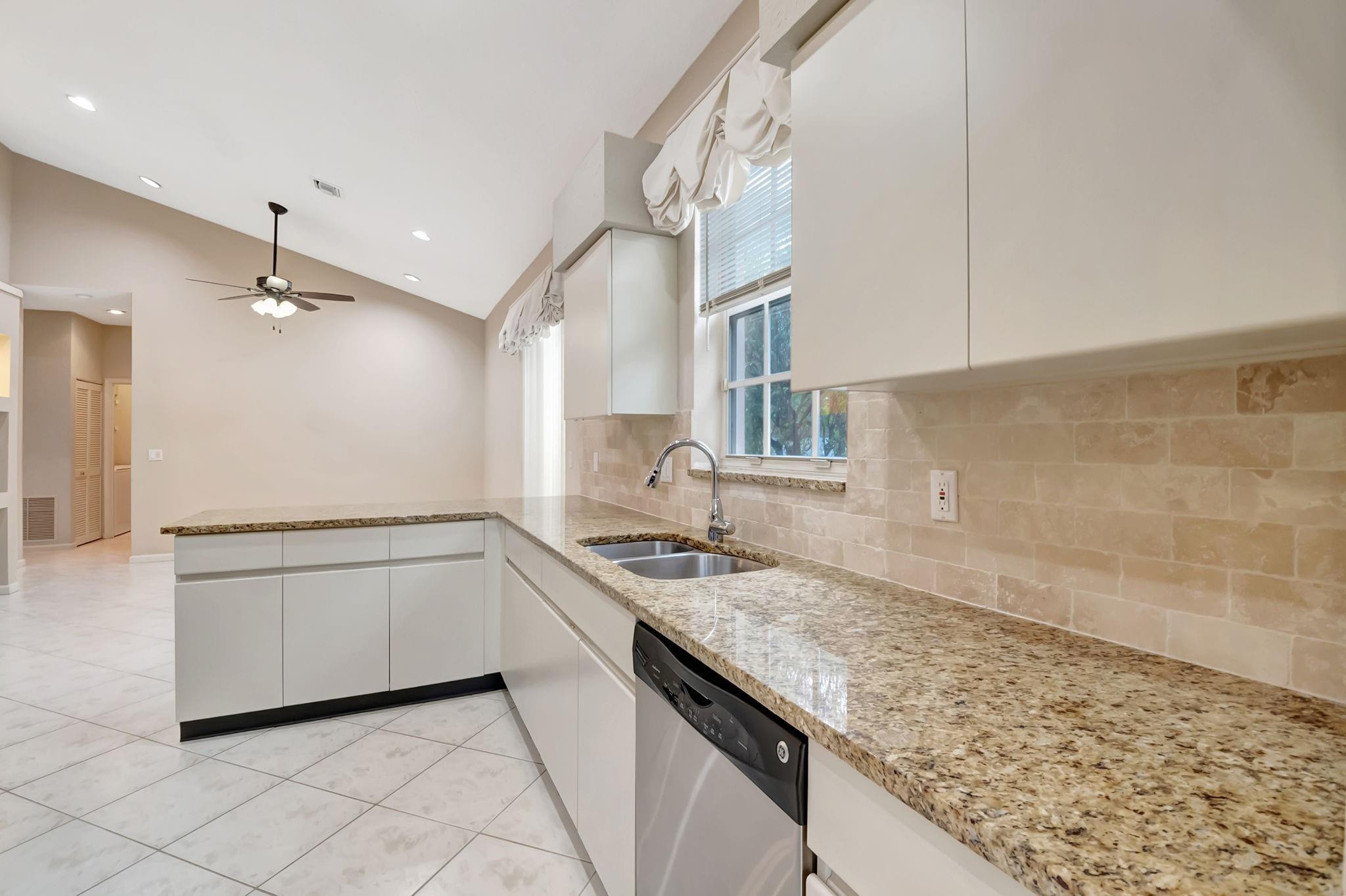 11081 Springbrook Circle Boynton Beach, FL 33437 - Photo 25 of 46 Photo 25