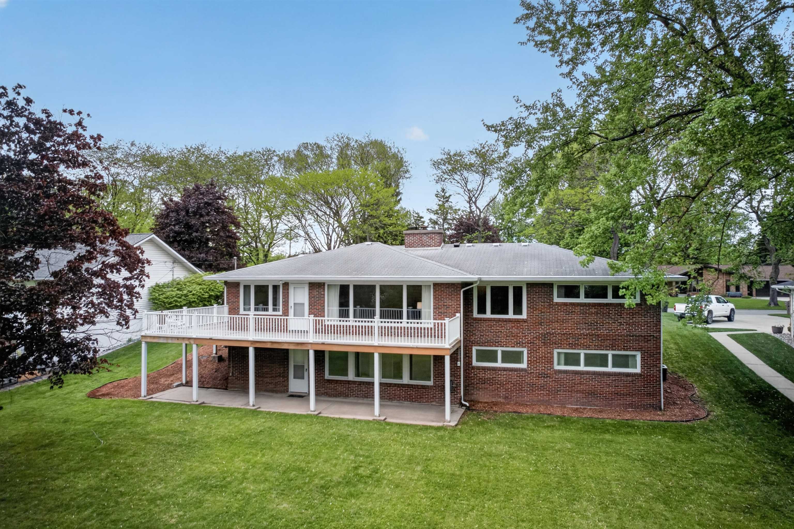 6 Burrell Court Midland, MI 48640 - Photo 68 of 82