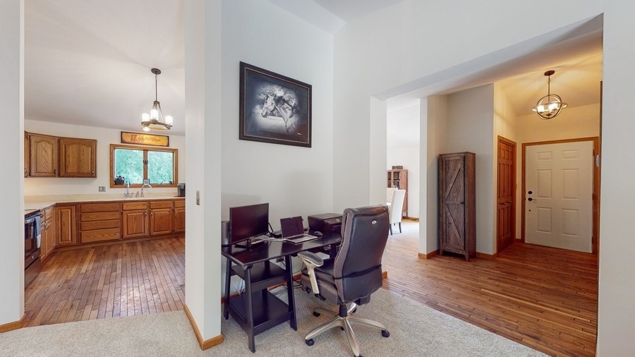 43375 Hunt Club Road Zion, IL 60099 - Photo 4 of 56 a dining room with furniture and window