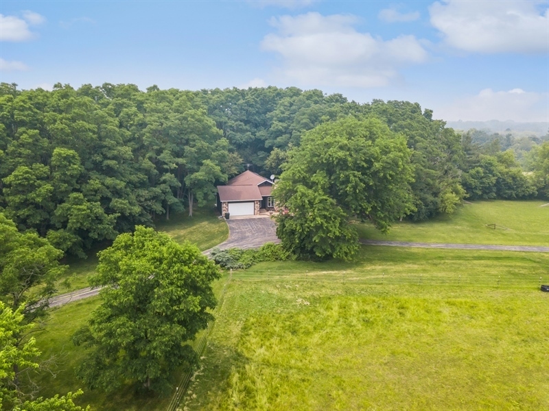 43375 Hunt Club Road Zion, IL 60099 - Photo 50 of 56 a view of a garden with an ocean and mountain view