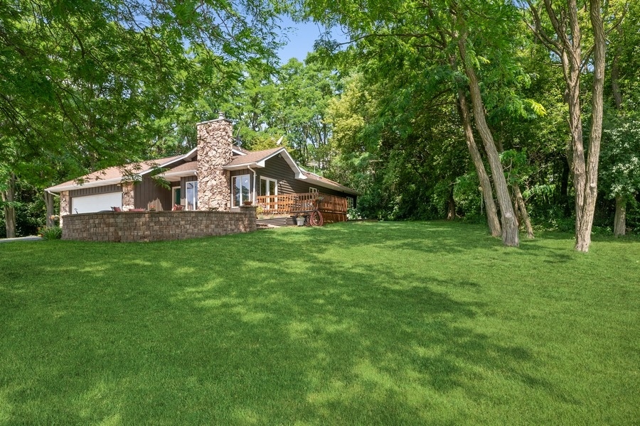 43375 Hunt Club Road Zion, IL 60099 - Photo 56 of 56 a front view of a house with garden