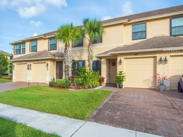 $2,200 | 886 South Verona Trace Drive, Vero Beach, FL 32966