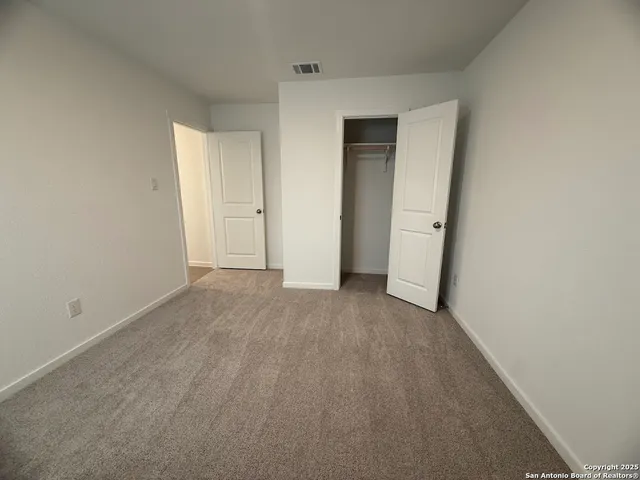 $1,395 | 252 Ottawa Way, New Braunfels, TX 78130