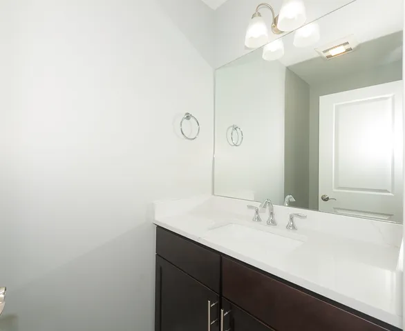 $3,600 | 520 North Western Avenue, Unit 4B, Chicago, IL 60612