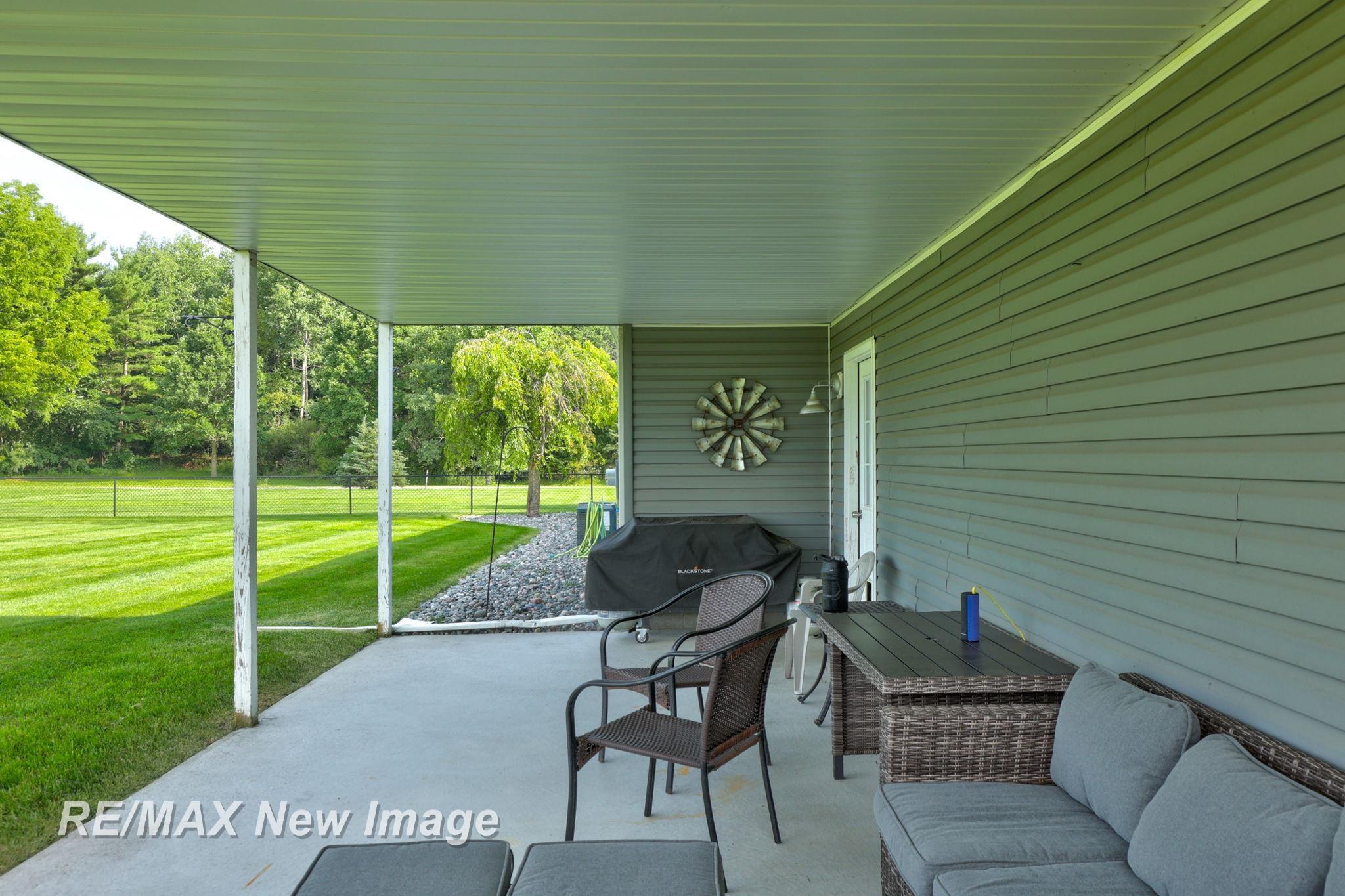 1 Kozy Lake Road Hemlock, MI 48626 - Photo 36 of 45