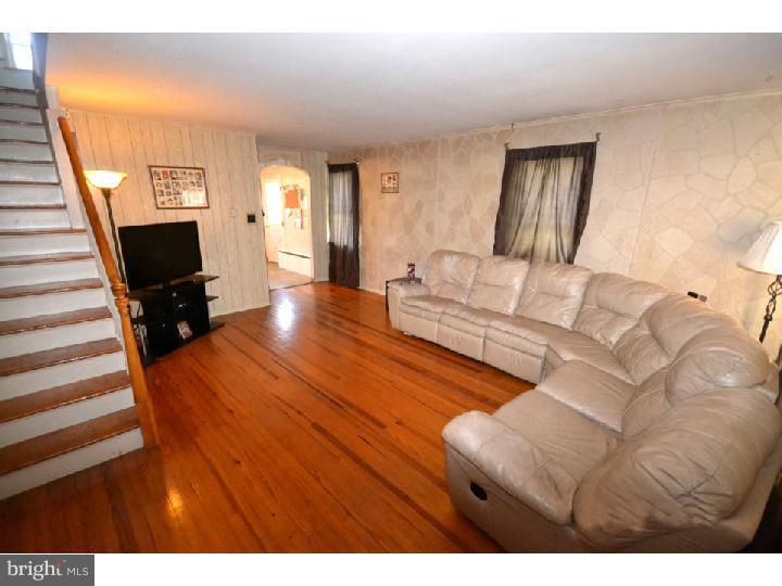 2749 Cowpath Road Hatfield, PA 19440 - Photo 7 of 13 Gallery Image 7