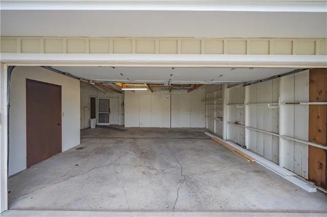 $180,000 | 111 North Edgewood Drive, Coffeyville, KS 67337