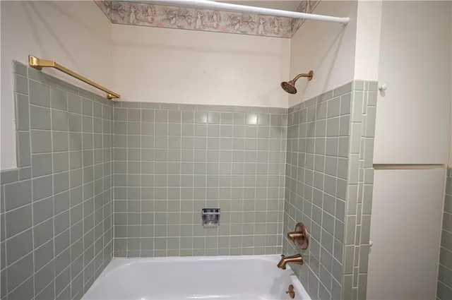 $180,000 | 111 North Edgewood Drive, Coffeyville, KS 67337