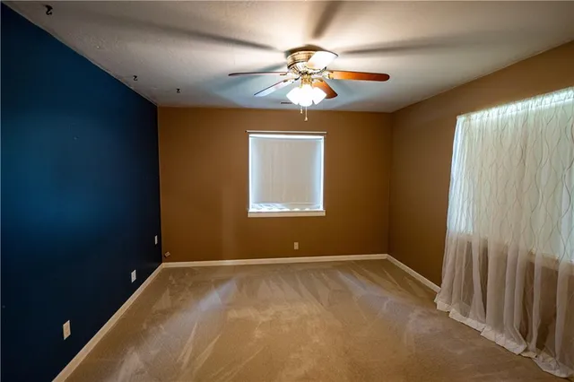 $180,000 | 111 North Edgewood Drive, Coffeyville, KS 67337