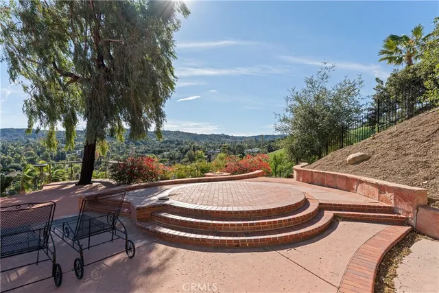 $2,405,000 | 22248 Dumetz Road, Woodland Hills, CA 91364