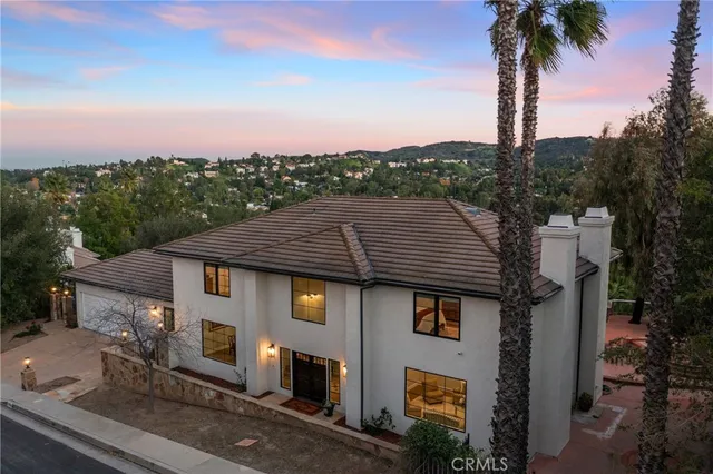 $2,405,000 | 22248 Dumetz Road, Woodland Hills, CA 91364
