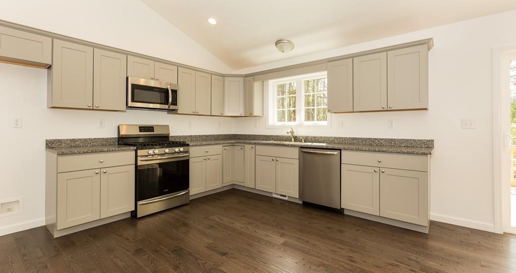 8 Old Stage Road West Wareham, MA 02576 - Photo 11 of 32