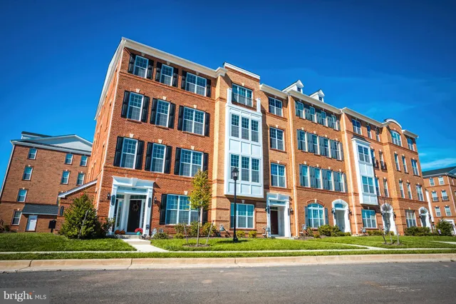 $3,200 | 23646 Hopewell Manor Terrace, Ashburn, VA 20148