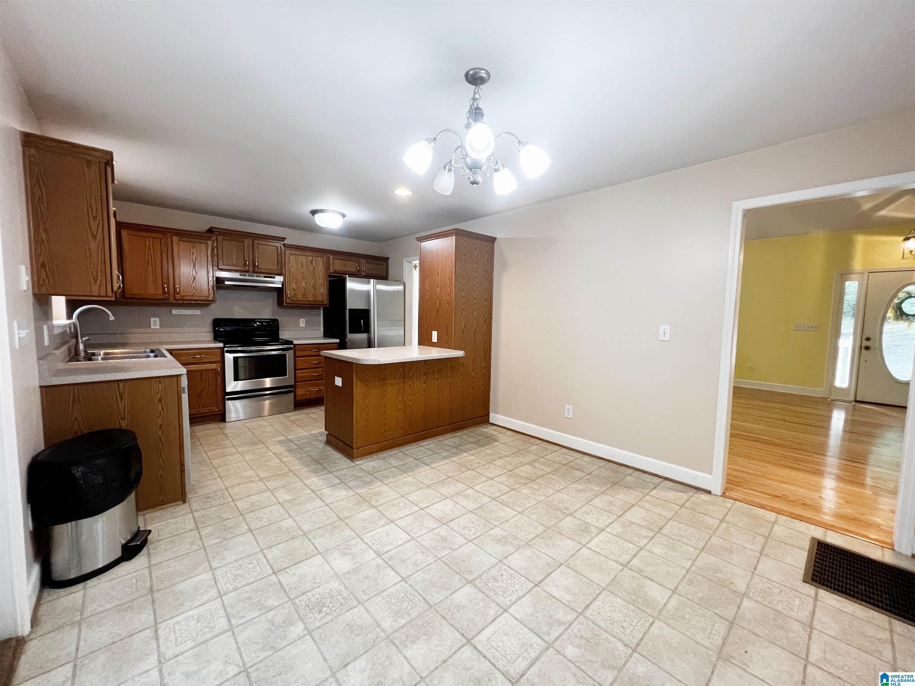 1041 Kitty Branch Road Bessemer, AL 35023 - Photo 14 of 32